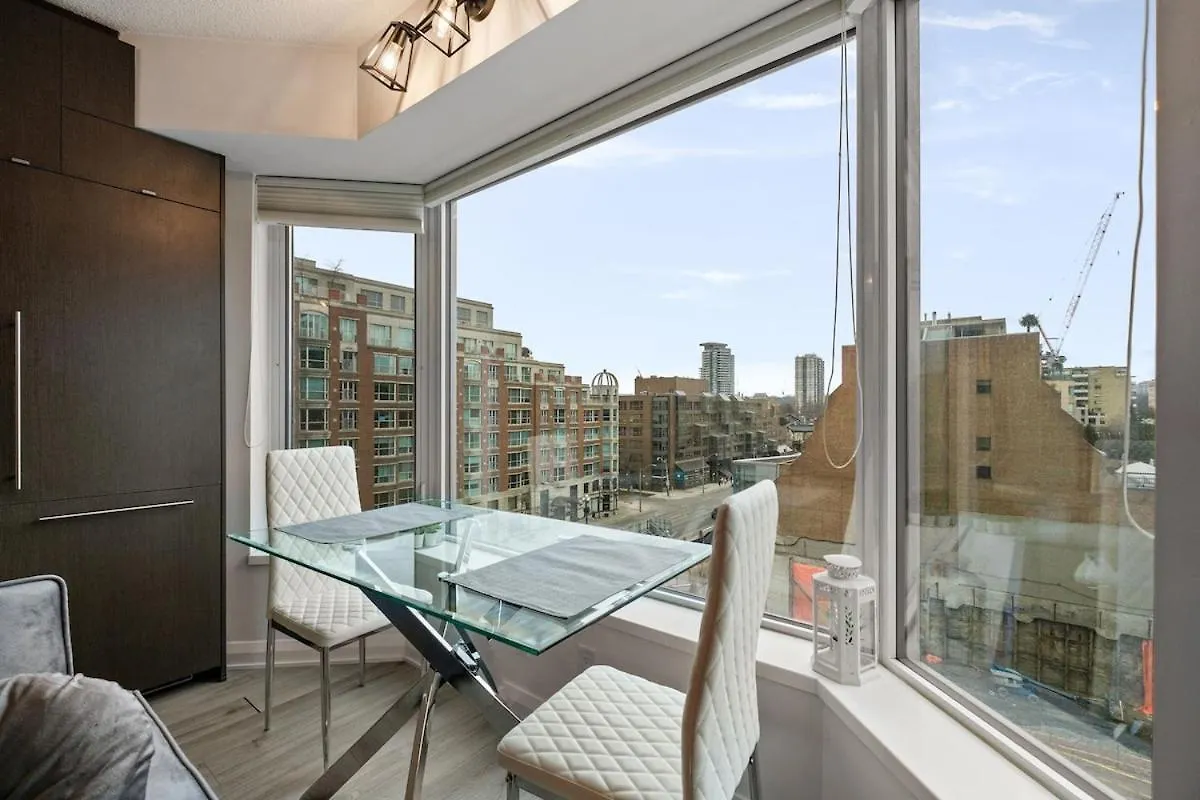 Luxurious Suite In Yorkville Toronto 0*,  Canada